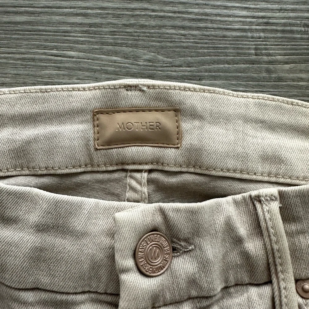 MOTHER The looker crop Jeans with Distressed Details Sz 25